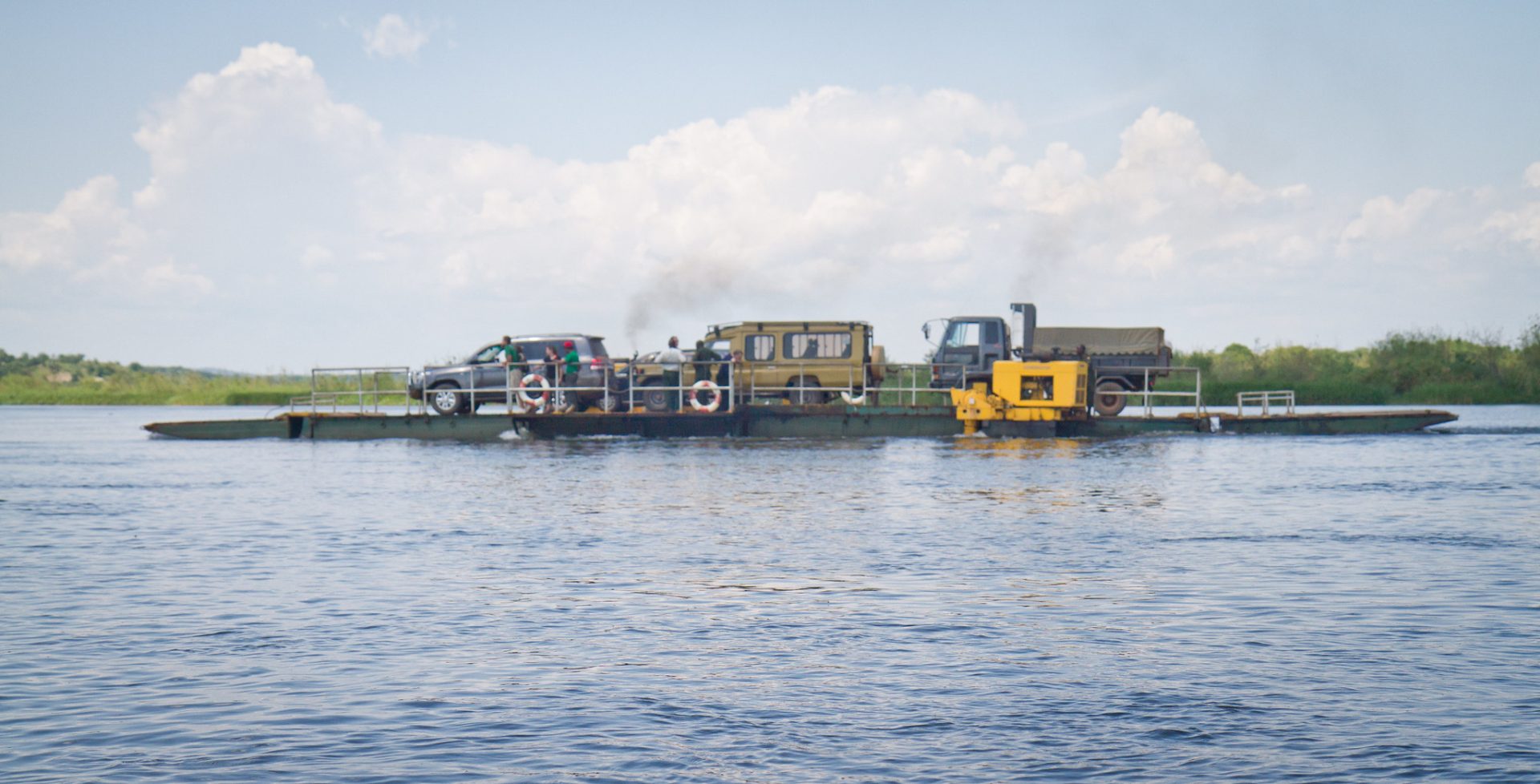 Murchison falls national park ferry — Uganda safari travel guide