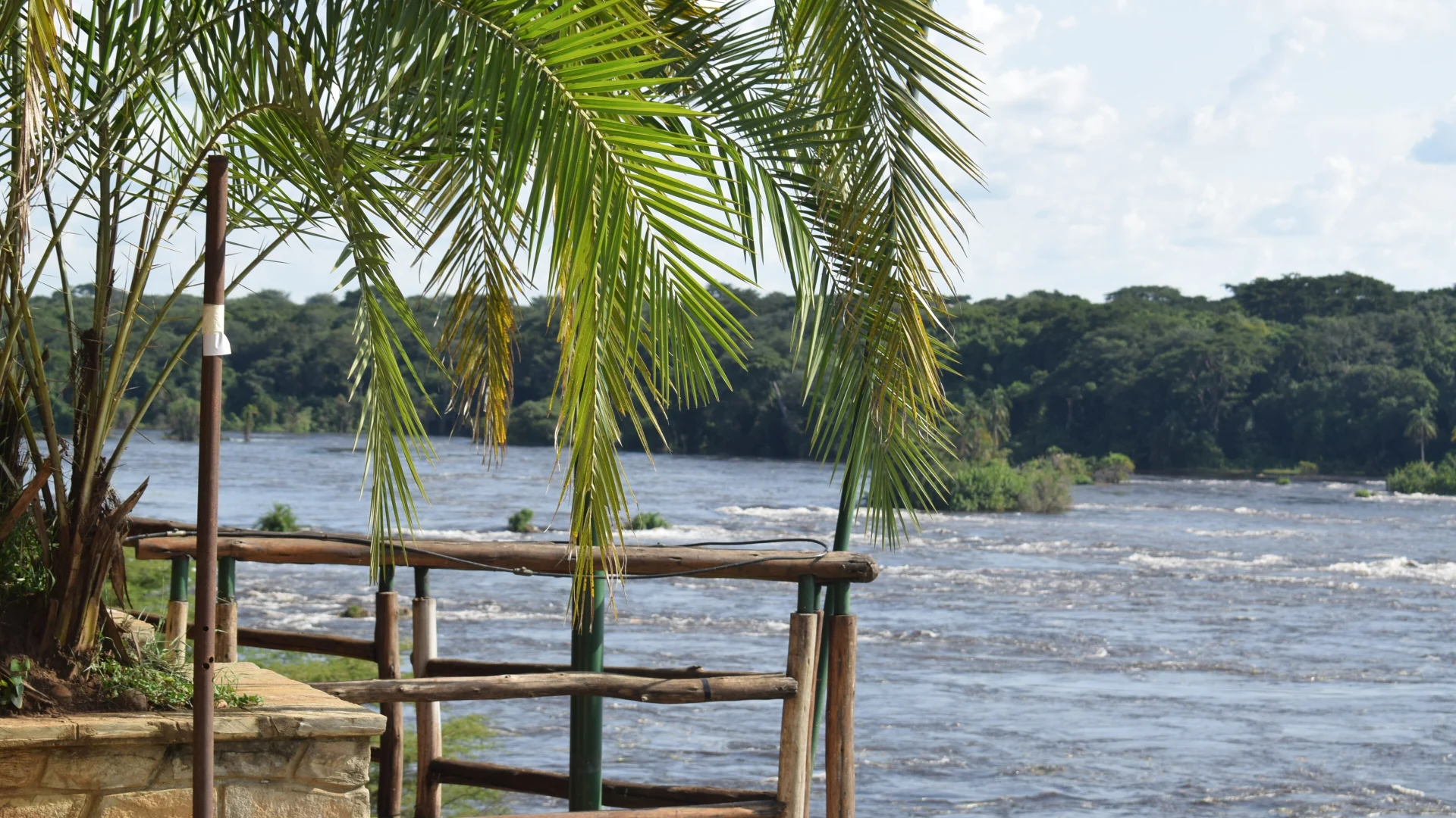 Acholi Communities Near Murchison Falls — Uganda safari travel guide