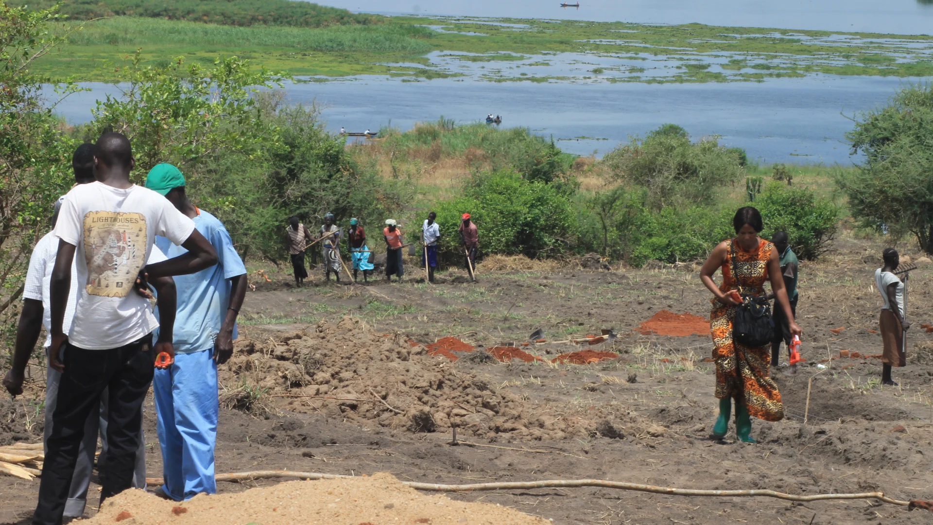 Best Walking Safaris in Uganda — Uganda safari guide