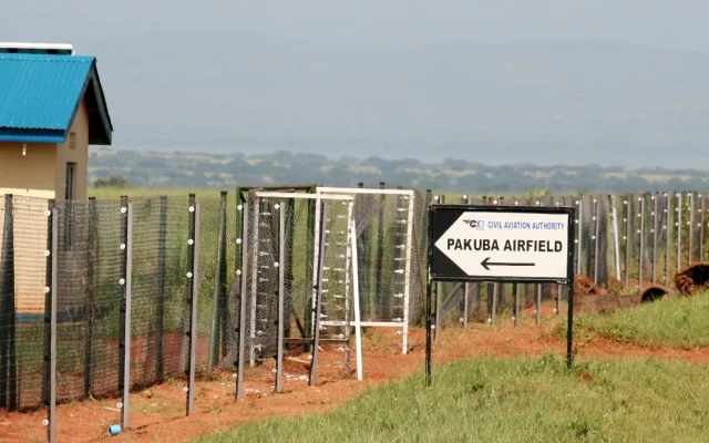 Murchison falls national park airport